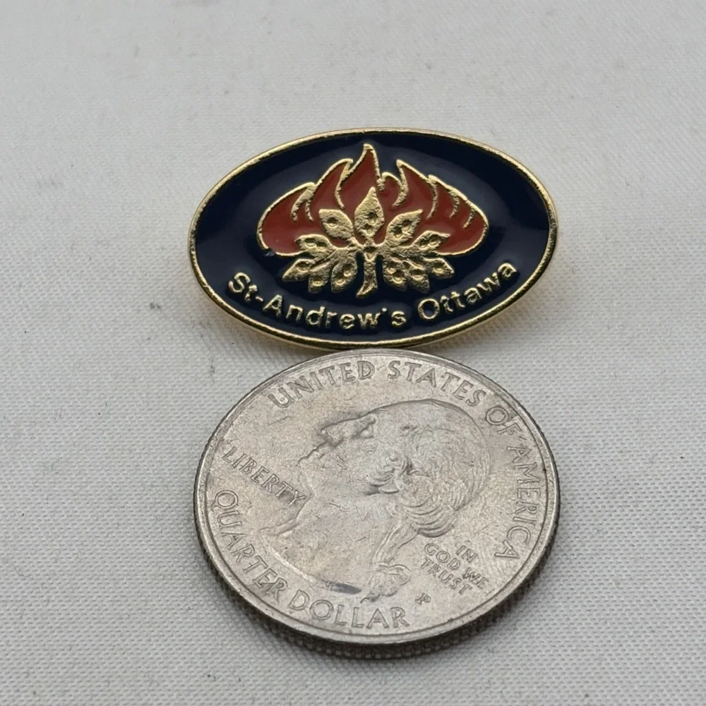 St Andrews Ottawa Presbyterian Church Canada Burning Bush Lapel Hat Pin Gold